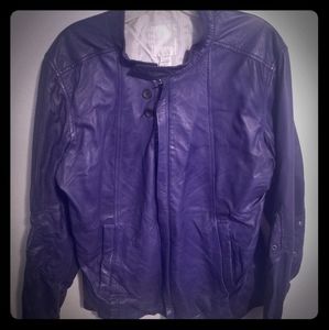 I sell it because I don't use it anymore